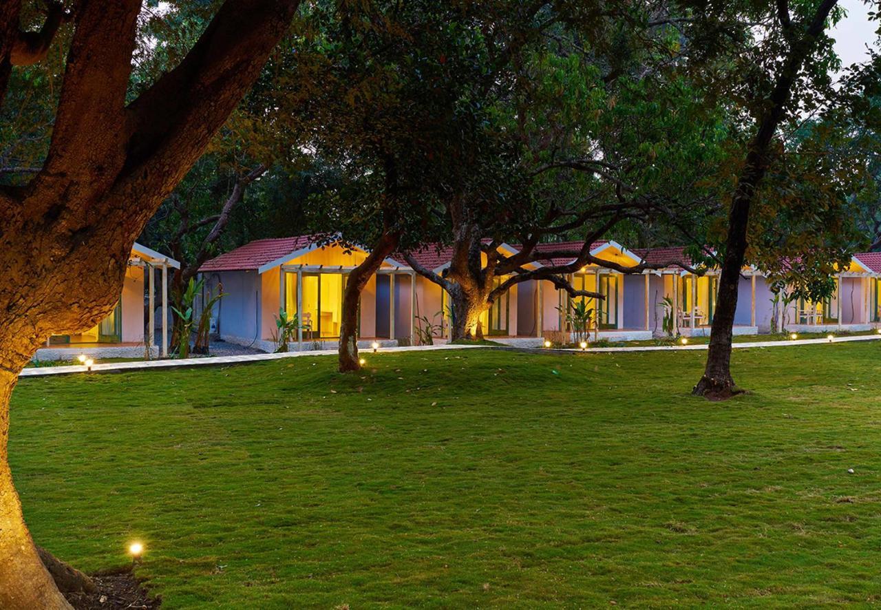 Blu Resorts Вагатор Экстерьер фото